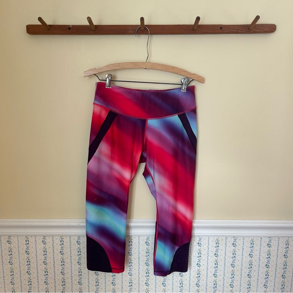 Reebok Rainbow Athletic Cropped Leggings